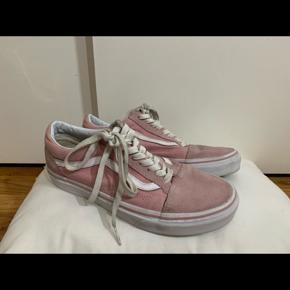 Pink vans old Skool